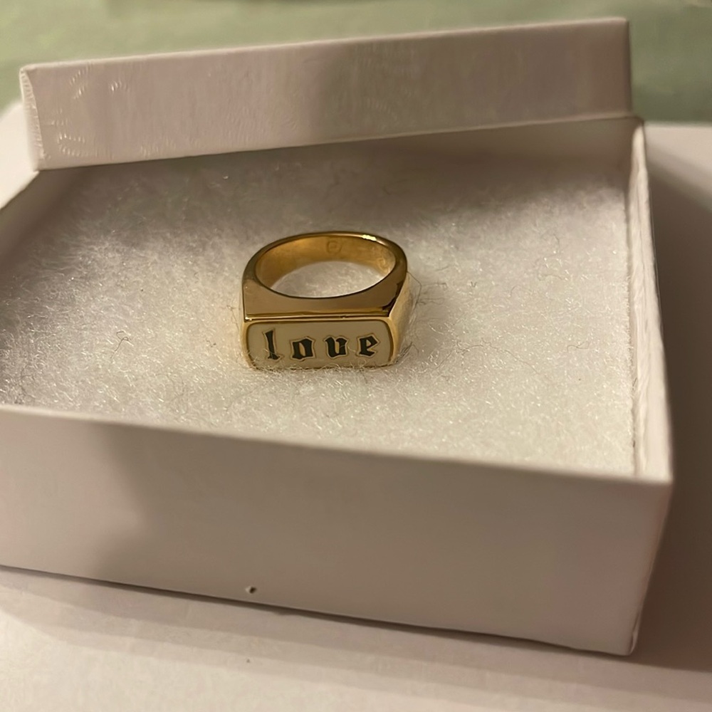 Alexander McQueen Love Ring